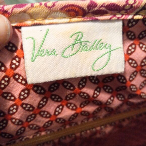 Vera Bradley Saddle Up Crossbody Bag-Bali Gold-Retired Pattern-Magnetic Closure - Picture 10 of 11
